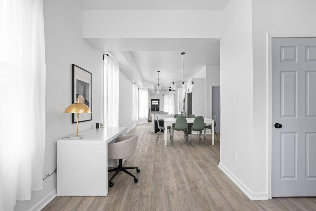 Cozysuites 3Br Arsenal Heights Indy Индианаполис Экстерьер фото