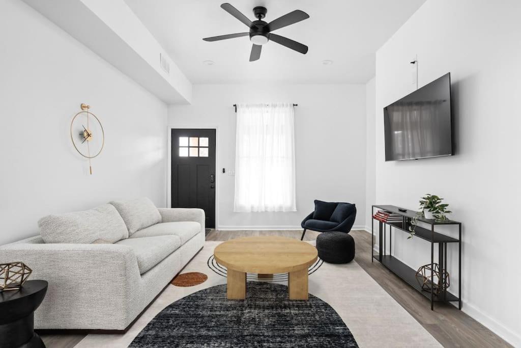 Cozysuites 3Br Arsenal Heights Indy Индианаполис Экстерьер фото